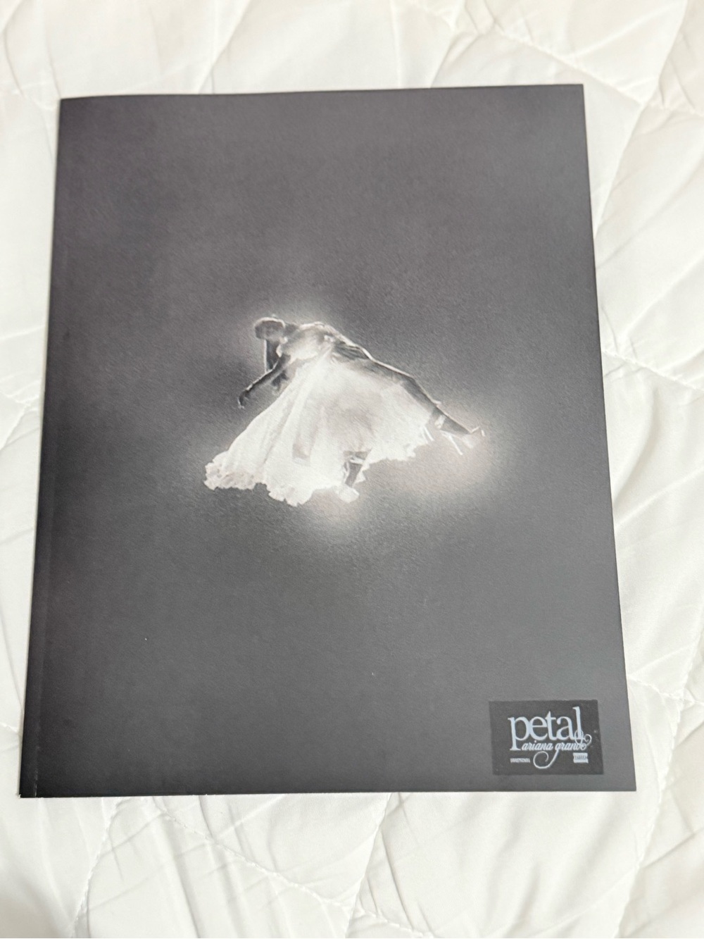 Ariana Grande Petal Exclusive Tour Edition Zine CD Limited Edition